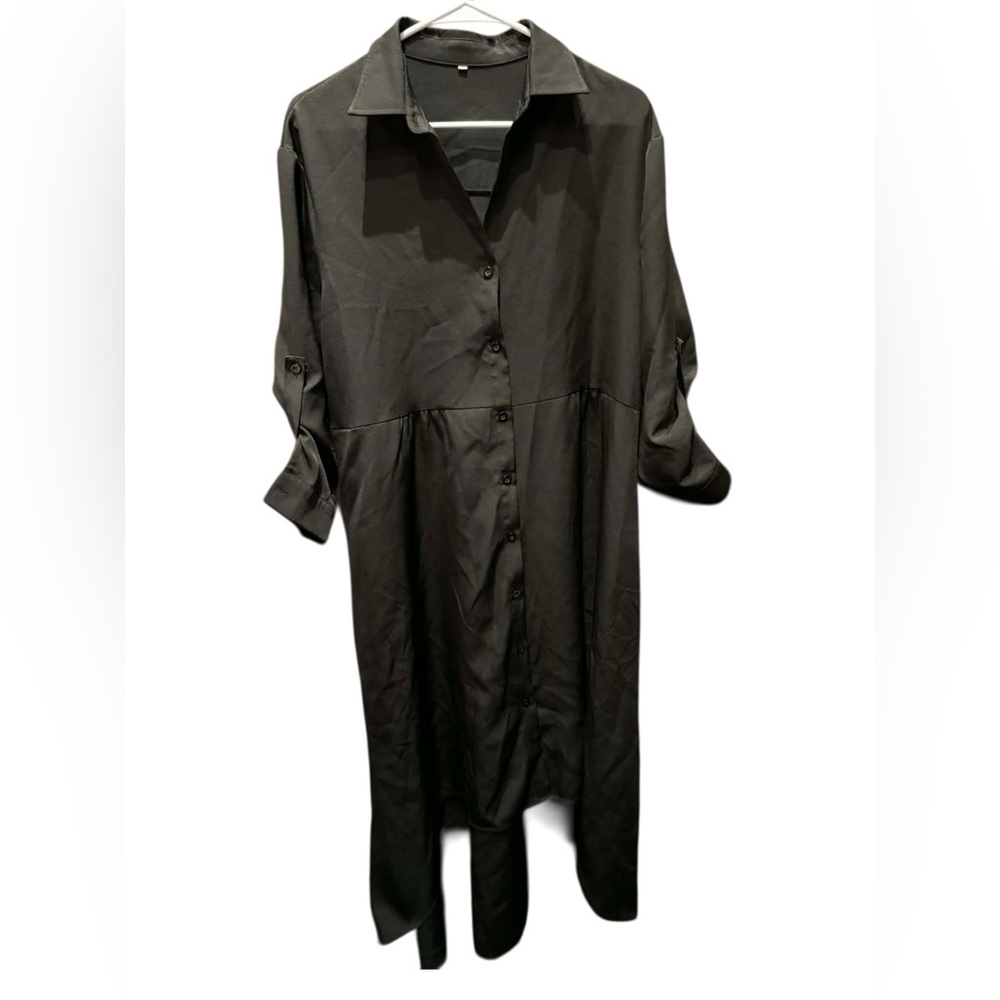 Black Button-Front Shirt Dress size LARGE pit to pit 20in length 43-52in